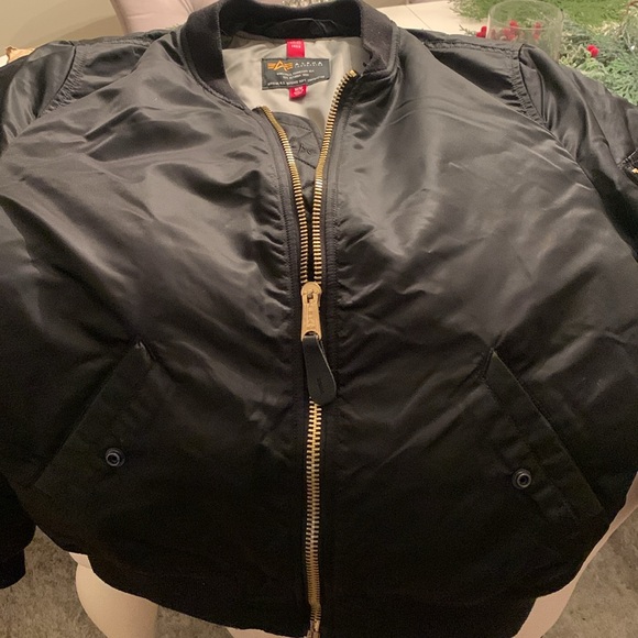 MA -1 bomber Coat Size Medium - Picture 4 of 4